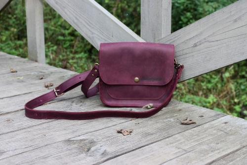Женская сумка фиолетовая Визалия - Фабрика сумок «Banzaleather»