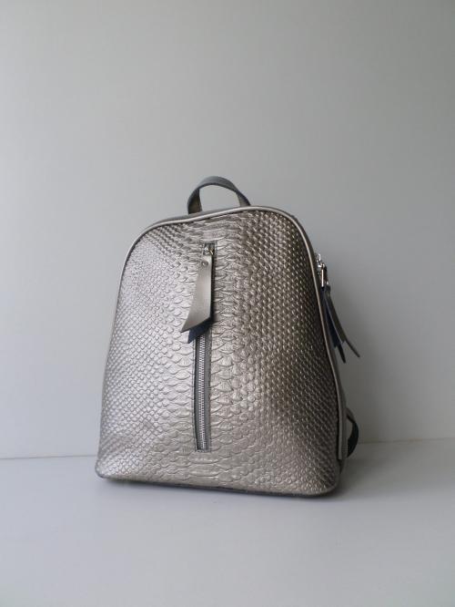 Рюкзак женский натуральная жатка - Фабрика сумок «Омега»