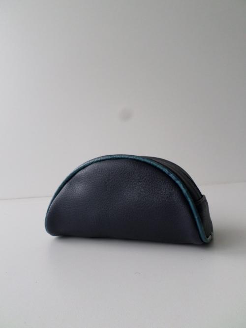 Женская косметичка темно-синяя - Фабрика сумок «Омега»