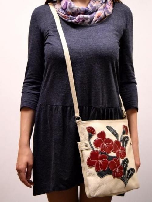 Кожаная женская сумка через плечо цветы - Фабрика сумок «Карман»