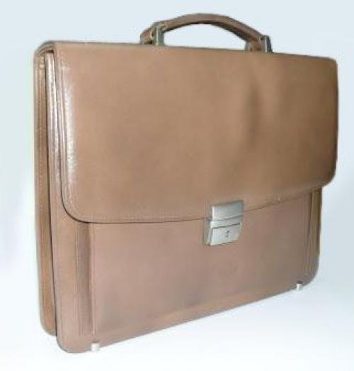 Мужской коричневый портфель - Фабрика сумок «Богородская галантерейная фабрика»