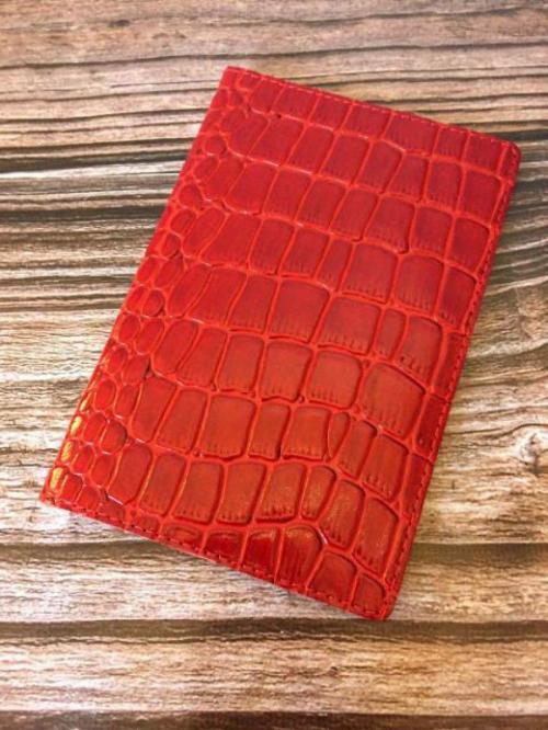Обложка для документов Крокодил Красный Lucky exclusive - Фабрика сумок «Lucky exclusive»