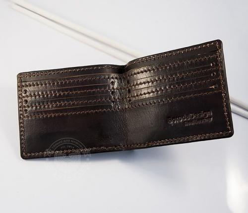 Классический кошелек с отделениями для карт - Фабрика сумок «Борода Мастерская»