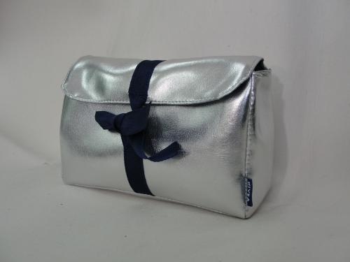 Женская косметичка серебро РиаБагс - Фабрика сумок «РиаБагс»